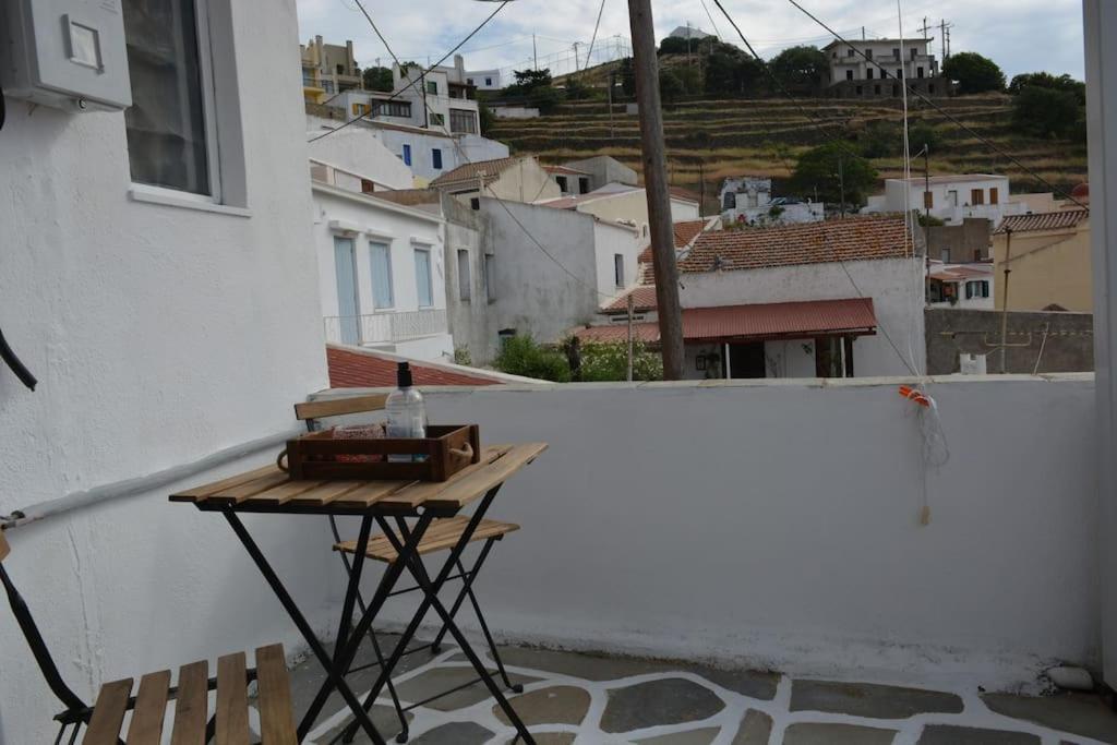 The House Of Grandma Zinios Villa Ioulis Bagian luar foto